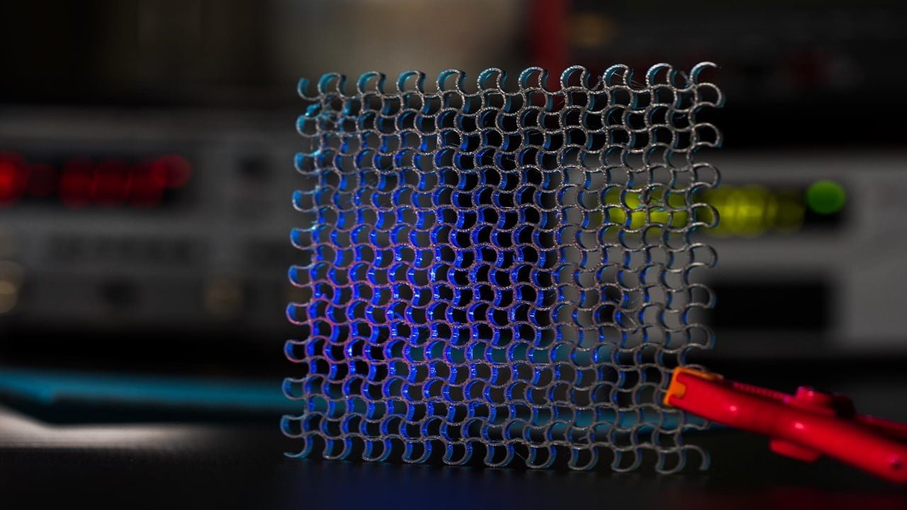 Gas Sensor – Liquid Crystals, Holography, Metasurfaces